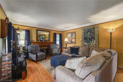 455 11th Street Elyria OH 44035