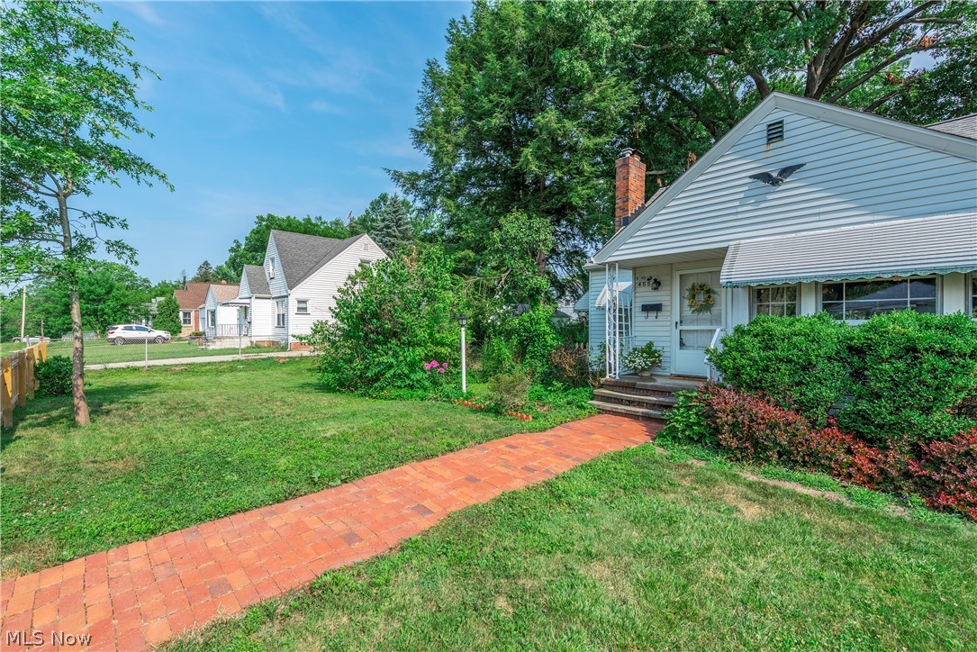 455 11th Street Elyria OH 44035