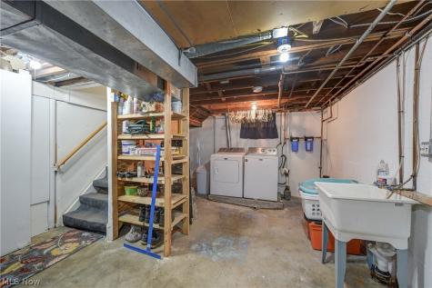 455 11th Street Elyria OH 44035