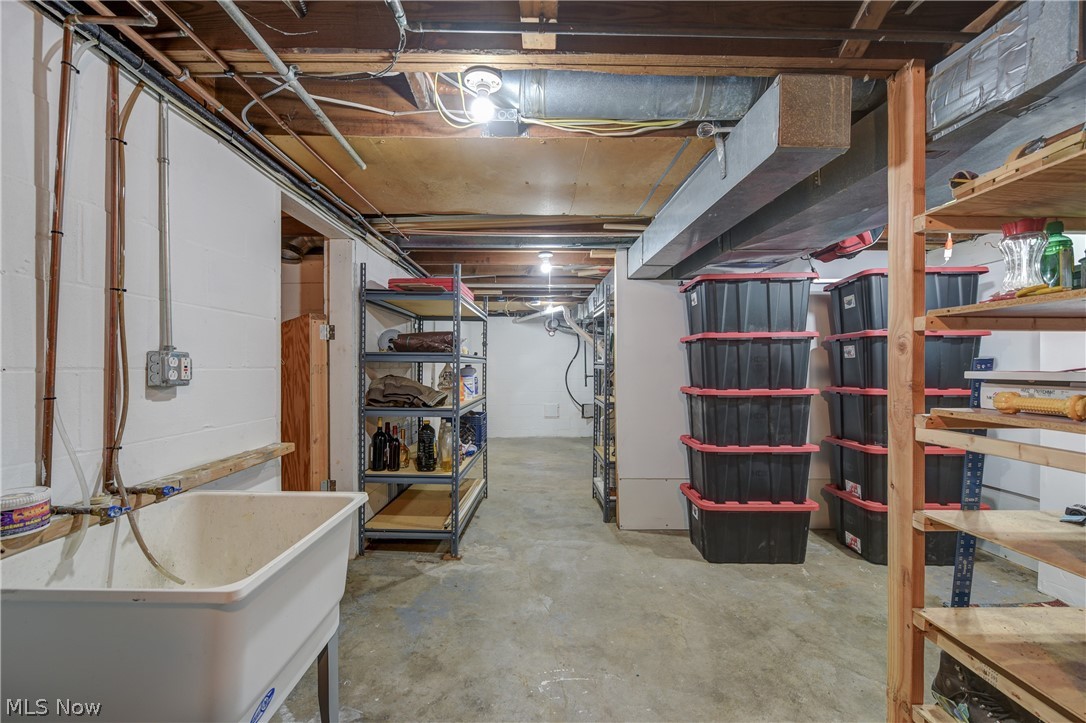 455 11th Street Elyria OH 44035