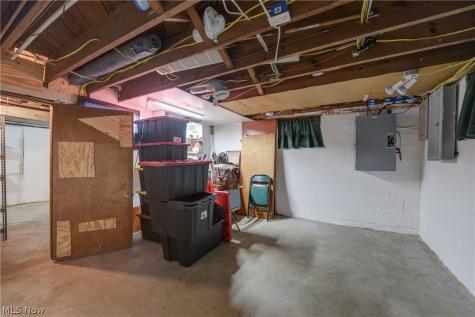455 11th Street Elyria OH 44035