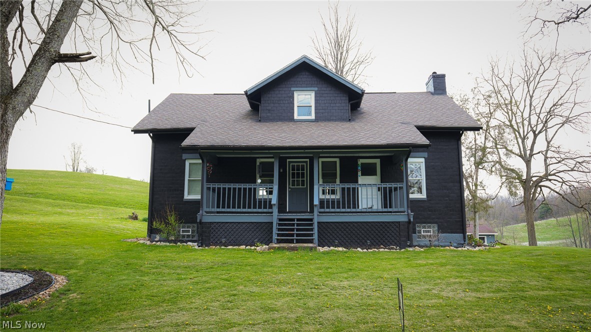 1032 Hartwood Road NW Magnolia OH 44643