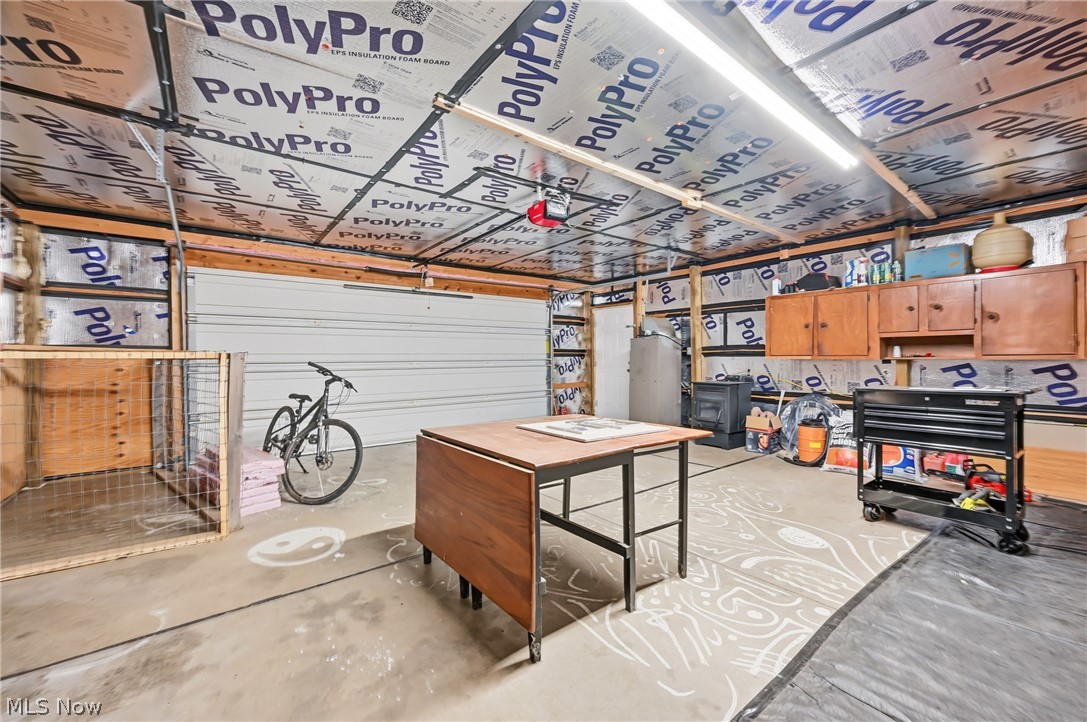 1032 Hartwood Road NW Magnolia OH 44643