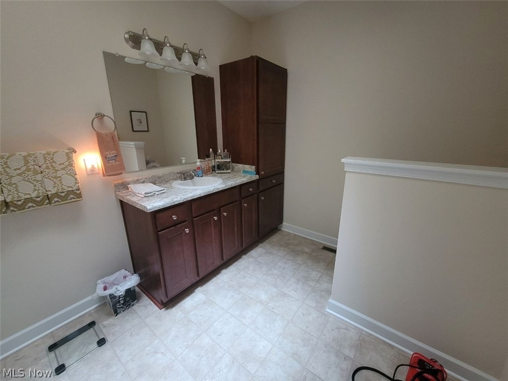 3343 Gated Court Avon OH 44011