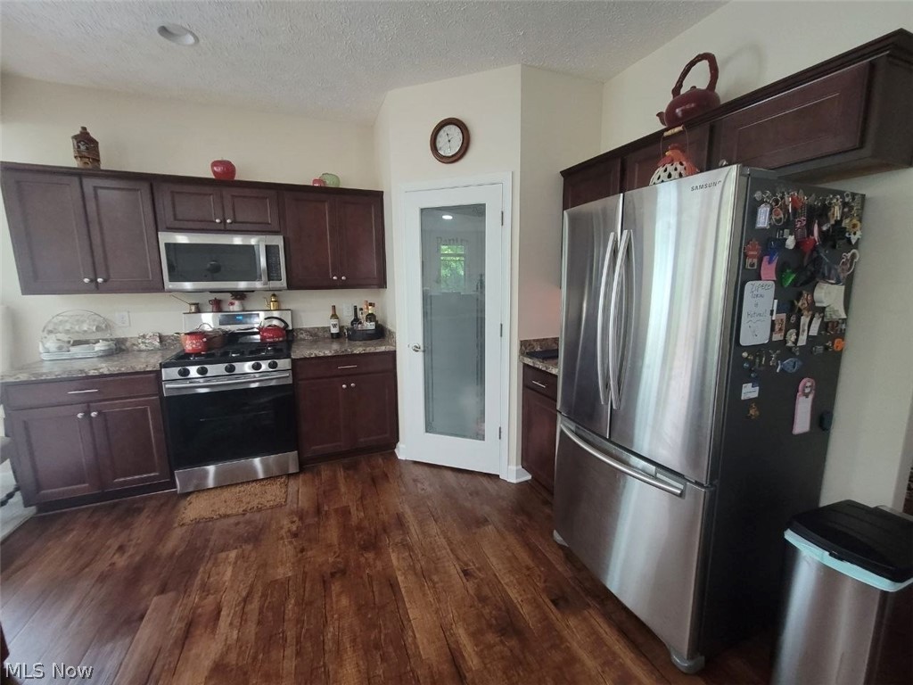 3343 Gated Court Avon OH 44011