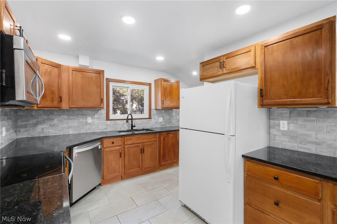 1908 Valley Road Cuyahoga Falls OH 44223