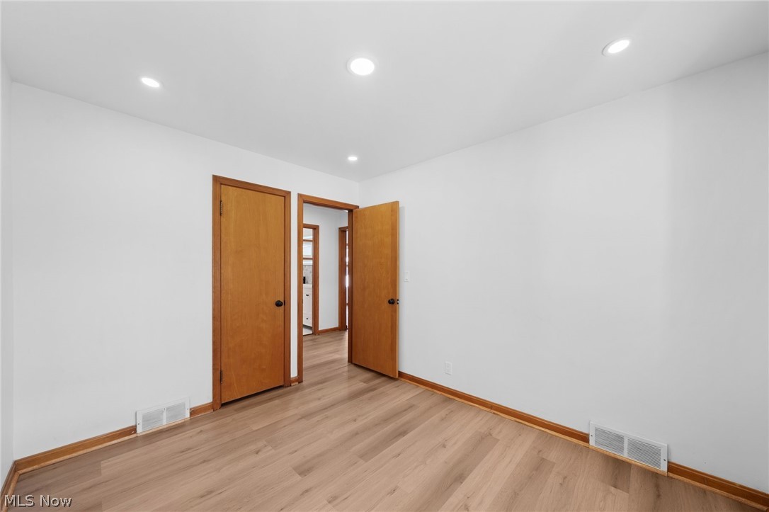 1908 Valley Road Cuyahoga Falls OH 44223