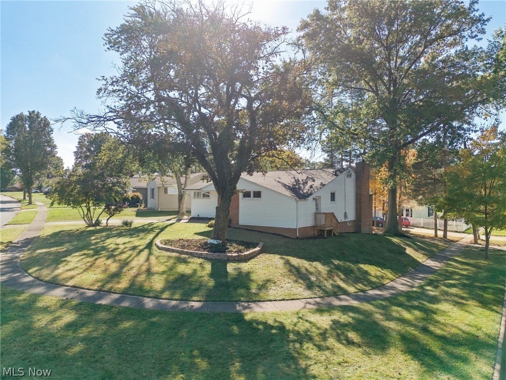 1908 Valley Road Cuyahoga Falls OH 44223