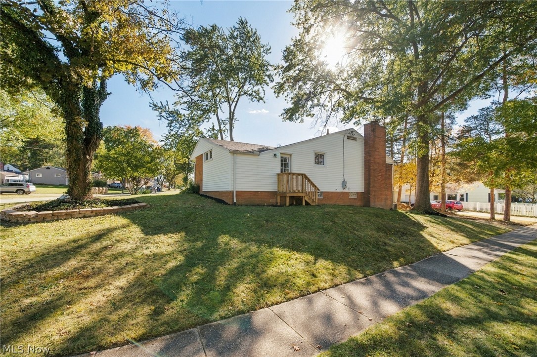 1908 Valley Road Cuyahoga Falls OH 44223