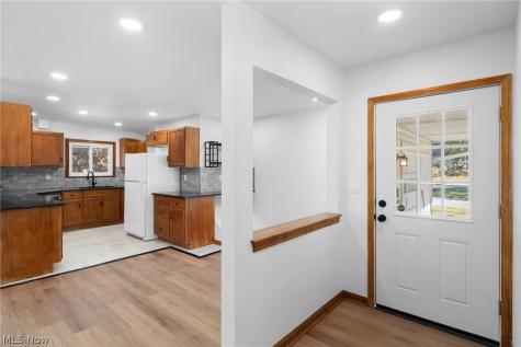 1908 Valley Road Cuyahoga Falls OH 44223