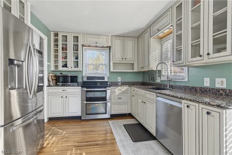 5151 Medina Road Copley OH 44321