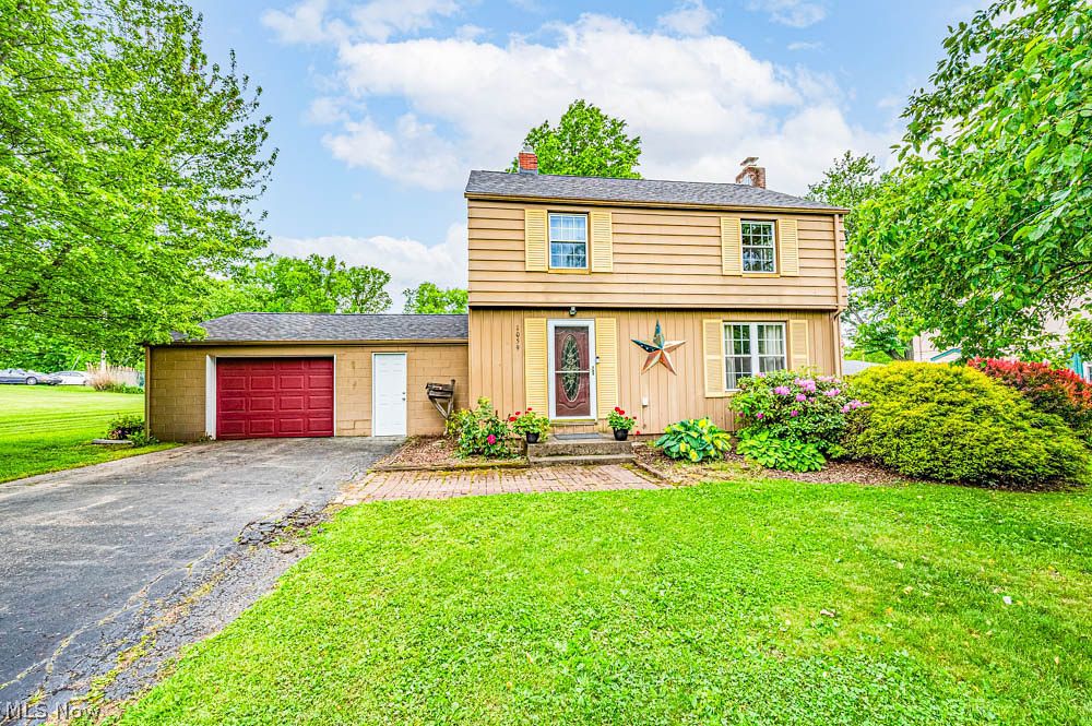 1059 E 6th Street Salem OH 44460