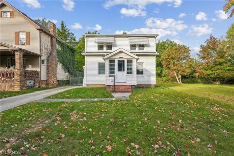 1476 Maplegrove Road South Euclid OH 44121