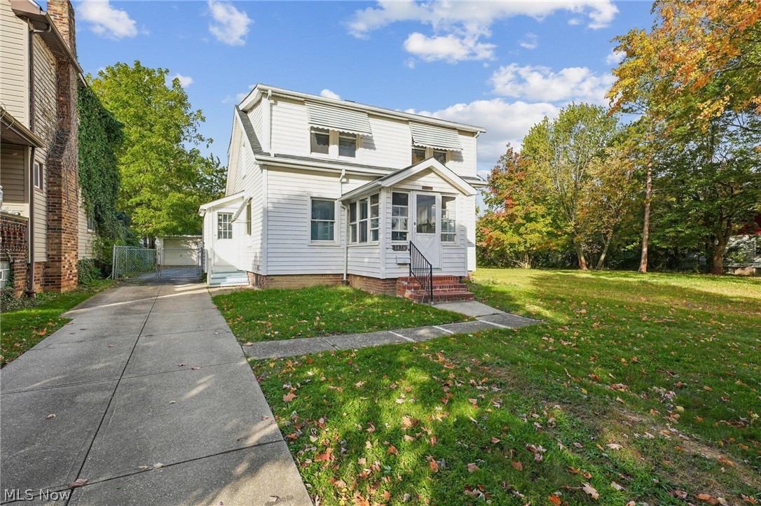1476 Maplegrove Road South Euclid OH 44121