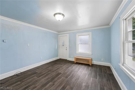 1476 Maplegrove Road South Euclid OH 44121