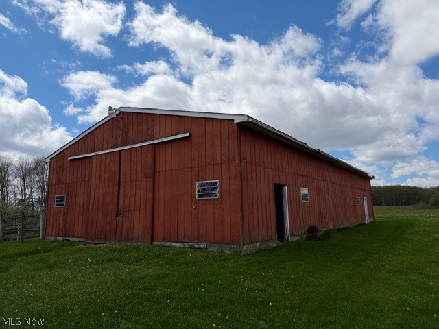 9077 State Route 193 Road Farmdale OH 44417