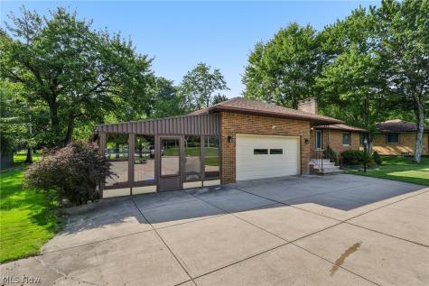 8310 Broadview Road Broadview Heights OH 44147