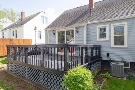 1708 Highview Avenue Akron OH 44301