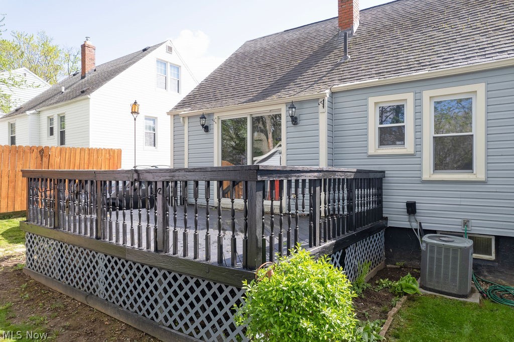 1708 Highview Avenue Akron OH 44301