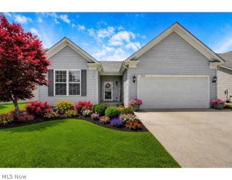 8024 Parkcroft Drive Mentor OH 44060