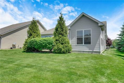 8024 Parkcroft Drive Mentor OH 44060