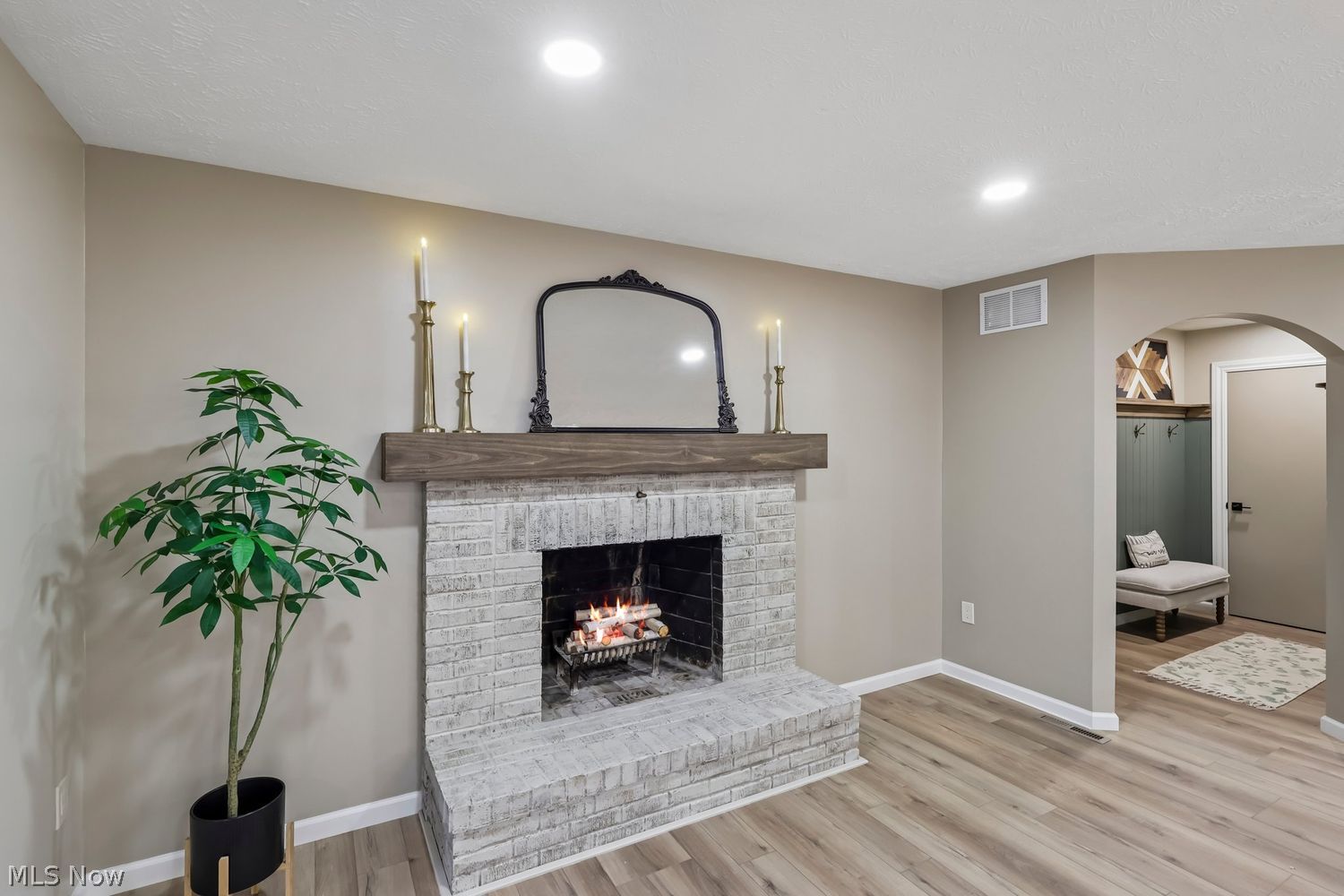 14170 Radcliffe Road Chardon OH 44024