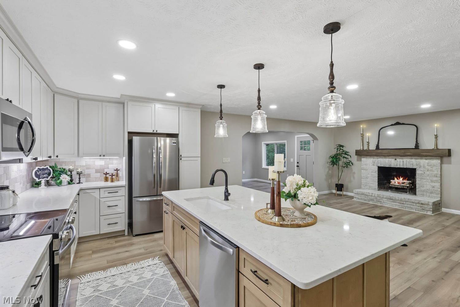 14170 Radcliffe Road Chardon OH 44024