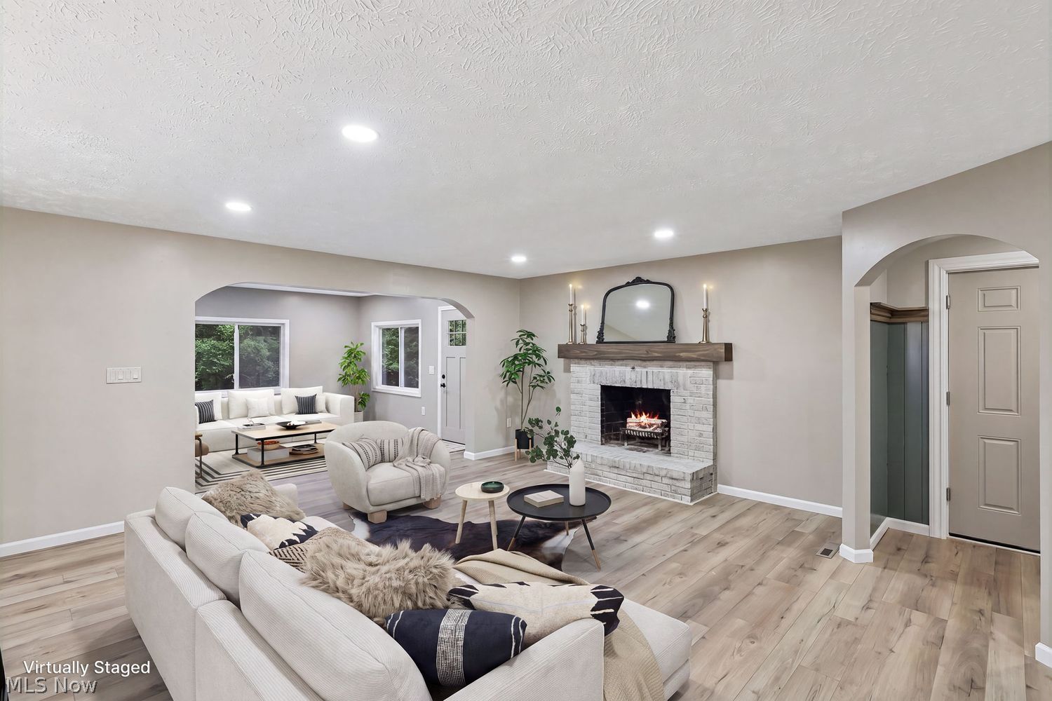 14170 Radcliffe Road Chardon OH 44024
