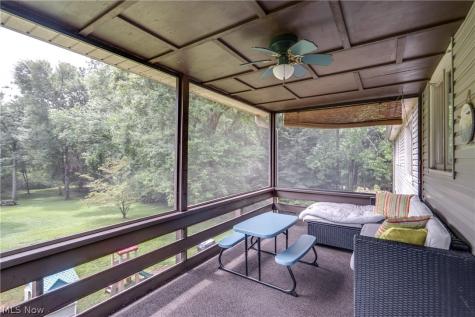 1204 Taplin Avenue New Franklin OH 44319