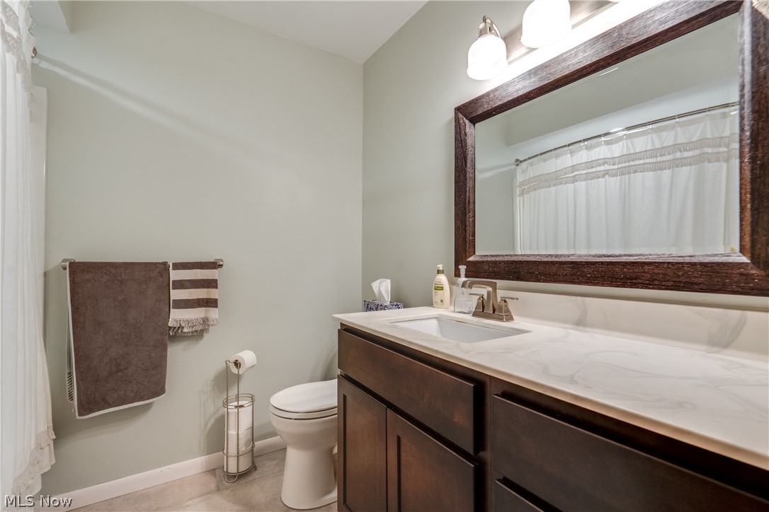 1204 Taplin Avenue New Franklin OH 44319