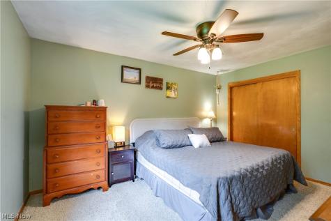 1204 Taplin Avenue New Franklin OH 44319