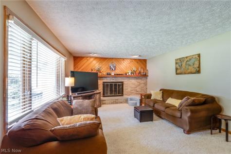 1204 Taplin Avenue New Franklin OH 44319