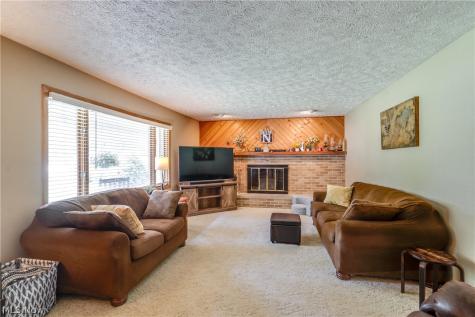 1204 Taplin Avenue New Franklin OH 44319