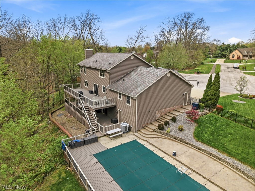 701 Ravine Drive N Mcdonald OH 44437