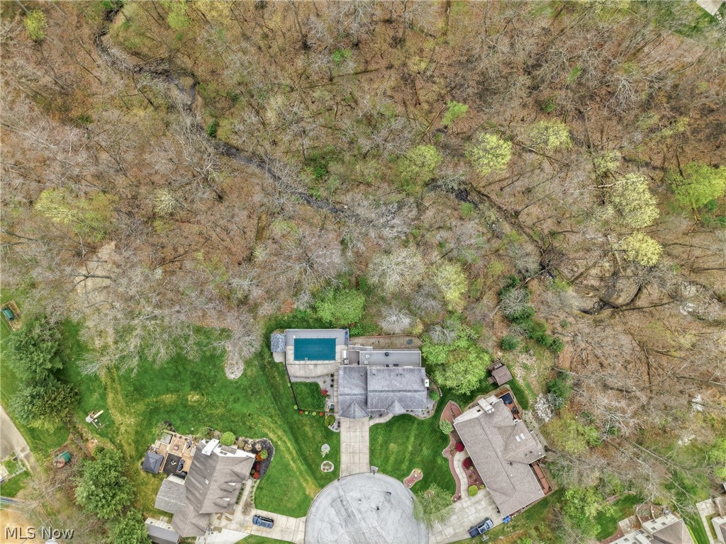 701 Ravine Drive N Mcdonald OH 44437