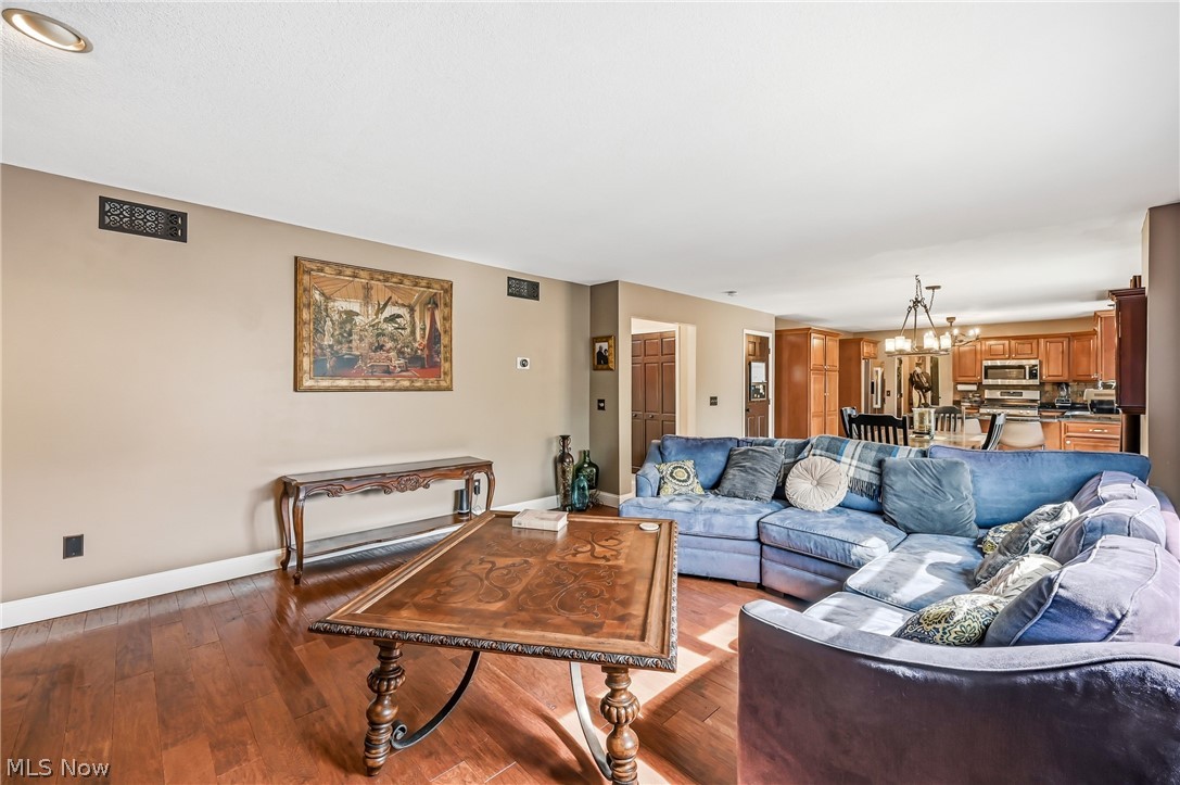 701 Ravine Drive N Mcdonald OH 44437