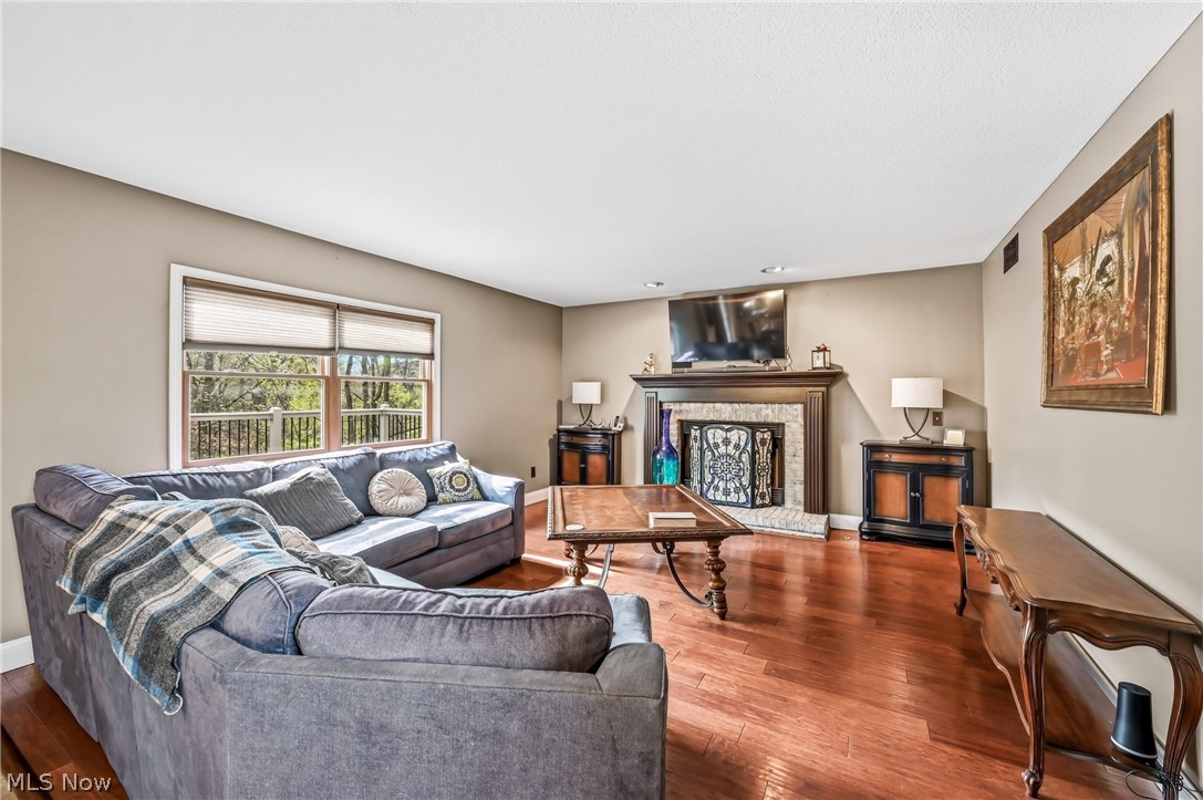 701 Ravine Drive N Mcdonald OH 44437