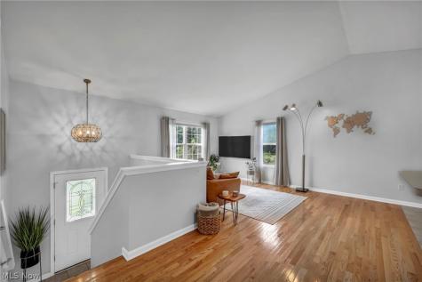 59 Joplin Drive Akron OH 44319