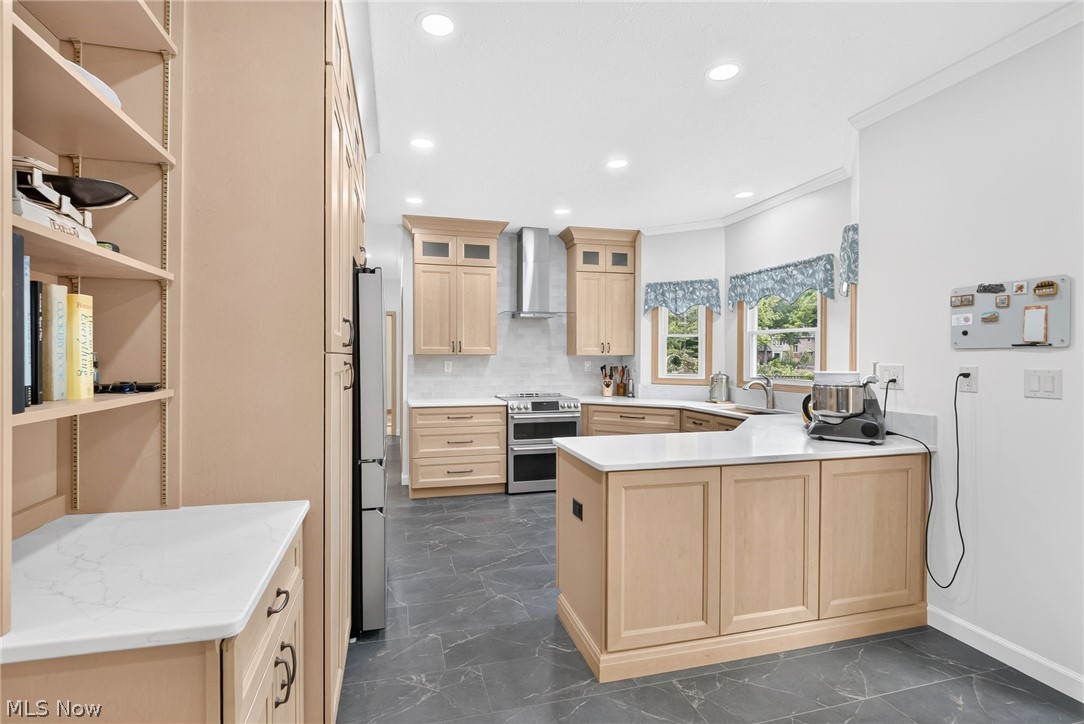8753 Treetop Trail Broadview Heights OH 44147