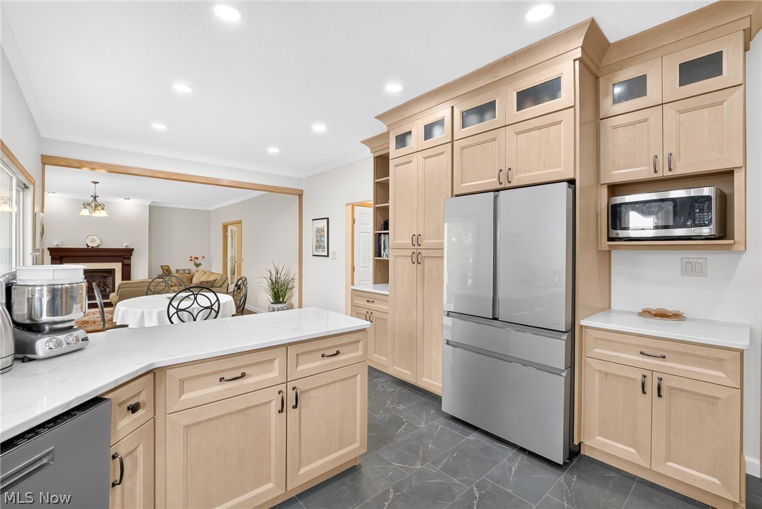 8753 Treetop Trail Broadview Heights OH 44147