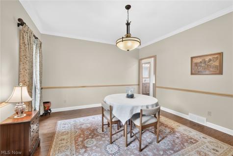 8753 Treetop Trail Broadview Heights OH 44147