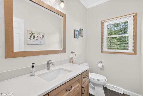 8753 Treetop Trail Broadview Heights OH 44147