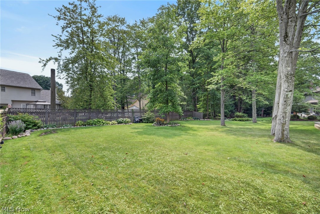 8753 Treetop Trail Broadview Heights OH 44147