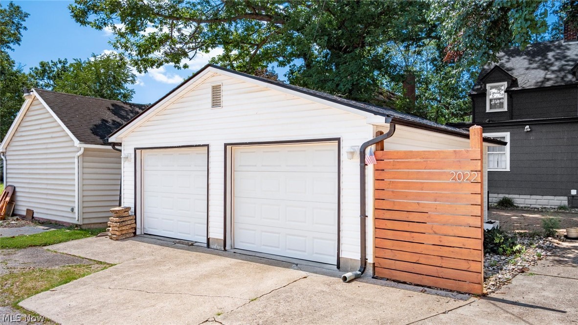 2022 Norwood Boulevard Zanesville OH 43701