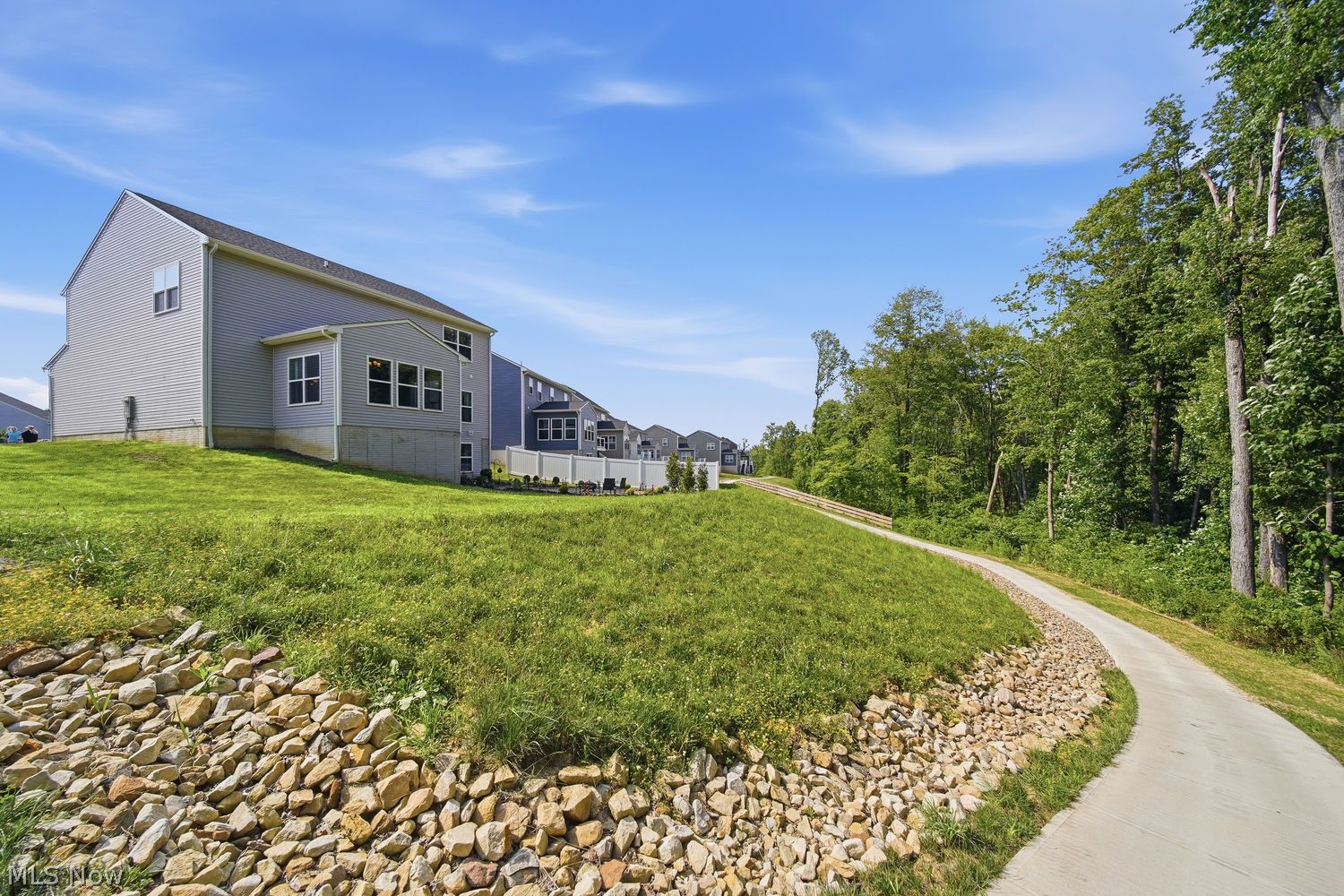 3405 Buckeye Trail Uniontown OH 44685
