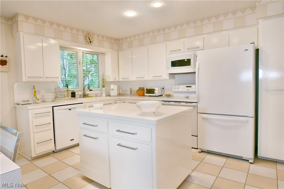 5597 Engleton Lane Girard OH 44420