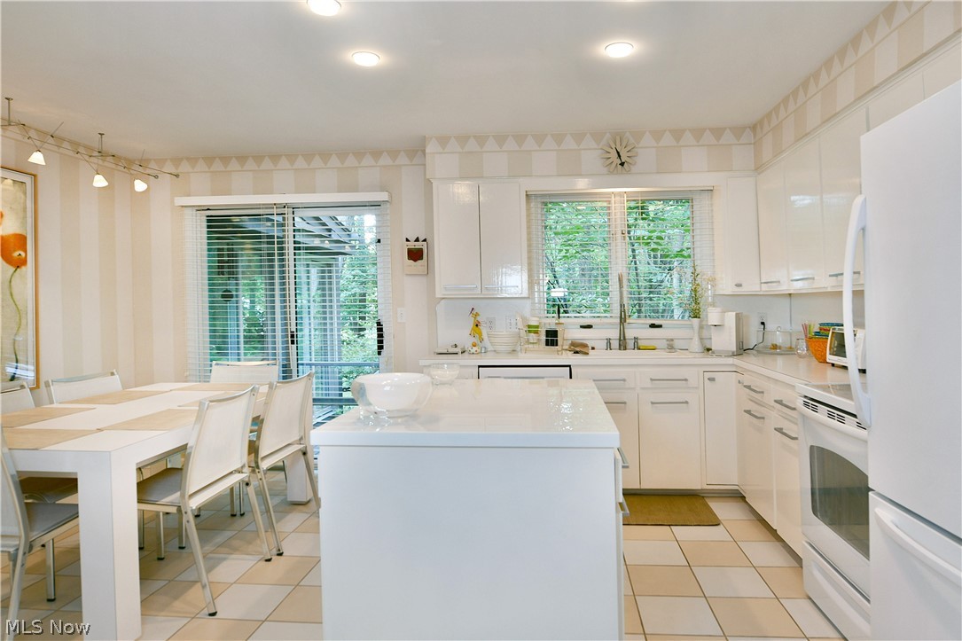 5597 Engleton Lane Girard OH 44420