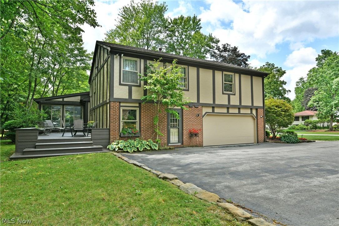5597 Engleton Lane Girard OH 44420