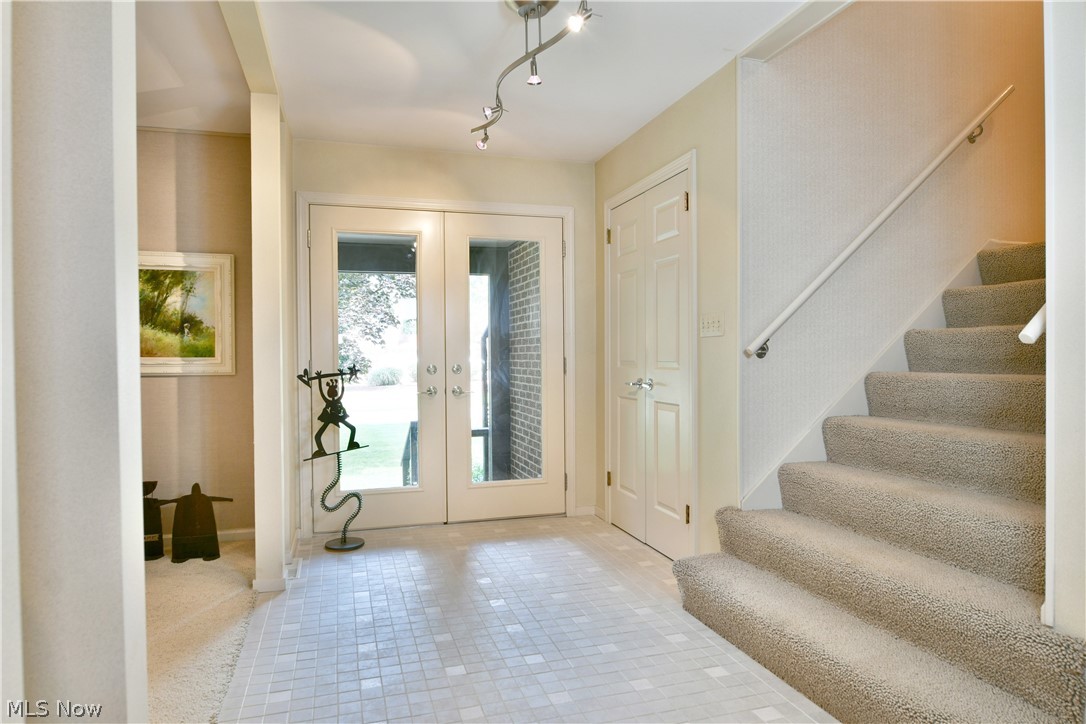 5597 Engleton Lane Girard OH 44420