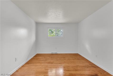 891 Pepperwood Drive Brunswick OH 44212